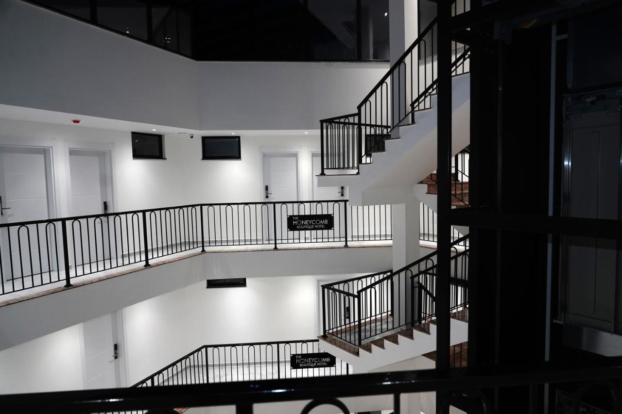 גולם The Honeycomb Boutique Hotel מראה חיצוני תמונה