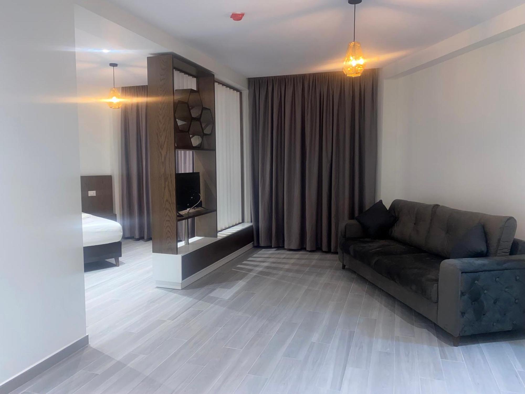 גולם The Honeycomb Boutique Hotel מראה חיצוני תמונה