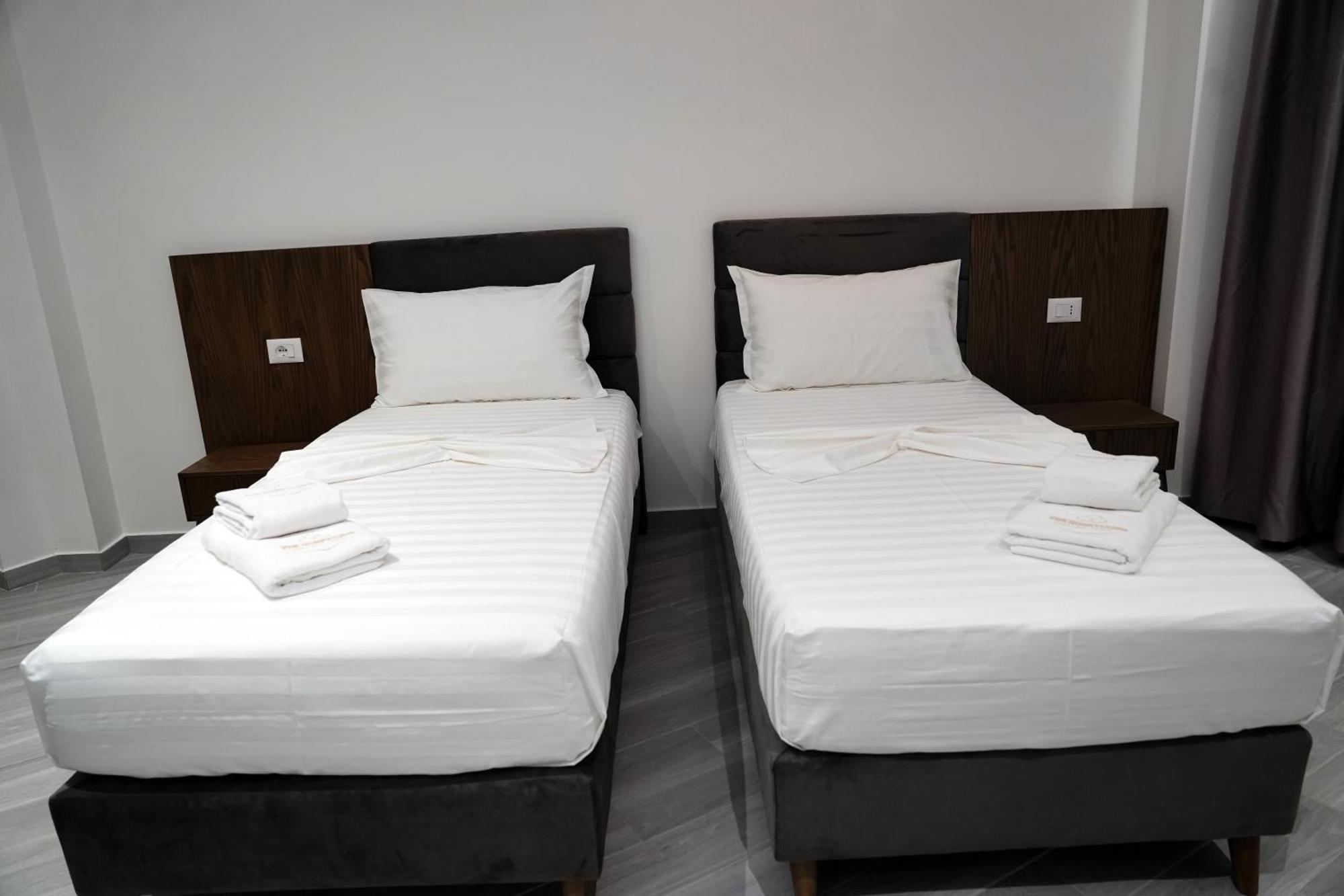 גולם The Honeycomb Boutique Hotel מראה חיצוני תמונה