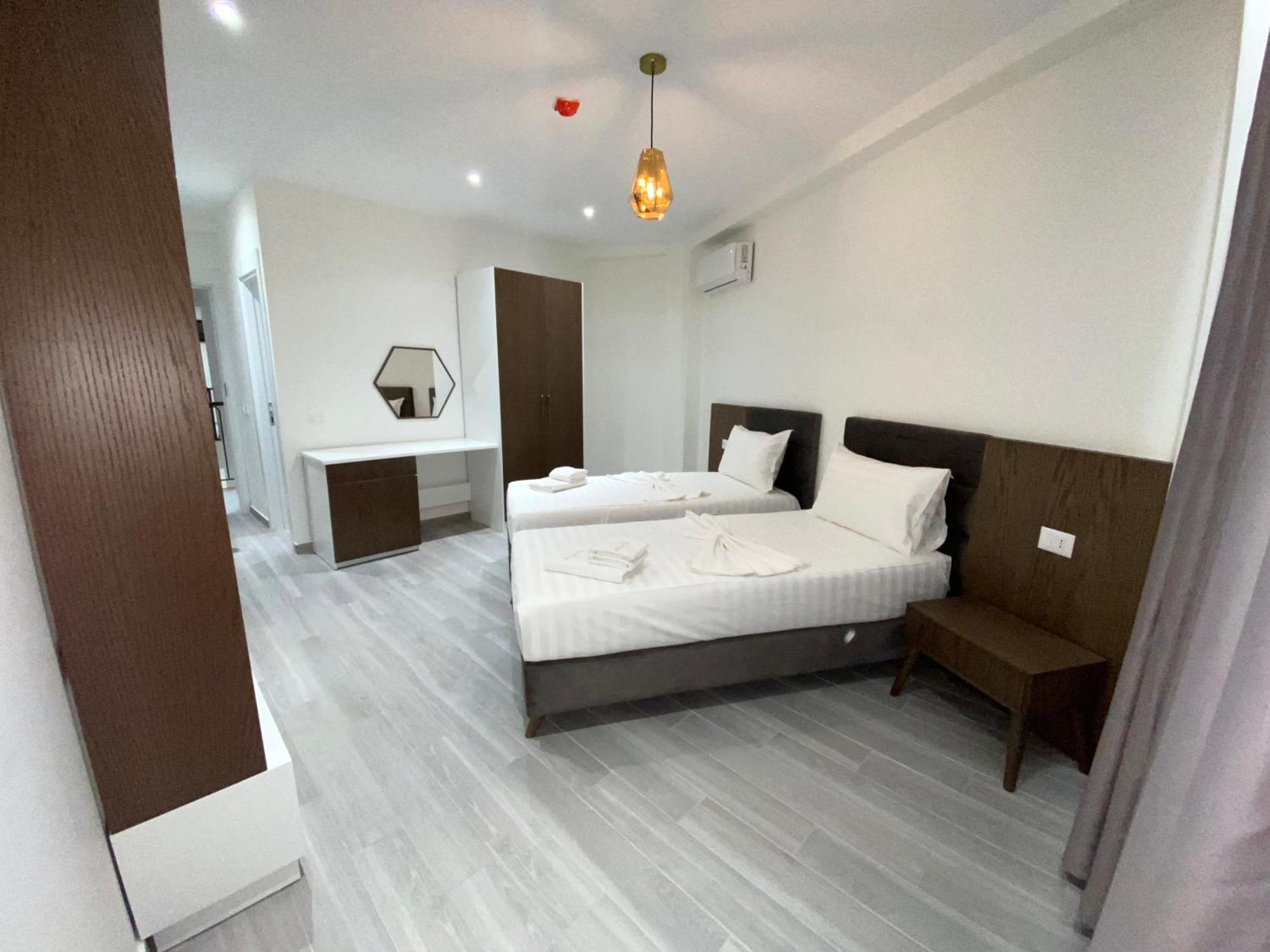 גולם The Honeycomb Boutique Hotel מראה חיצוני תמונה