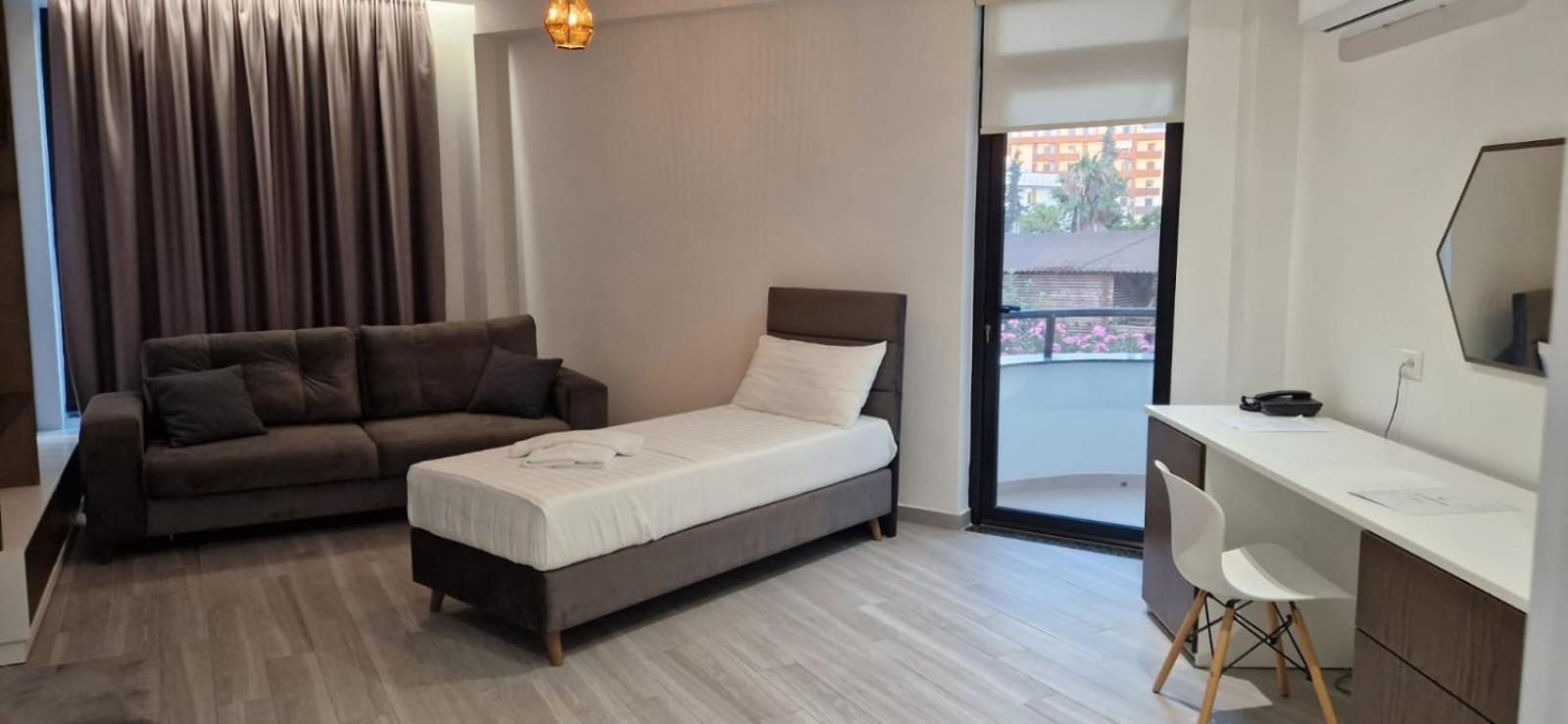 גולם The Honeycomb Boutique Hotel מראה חיצוני תמונה